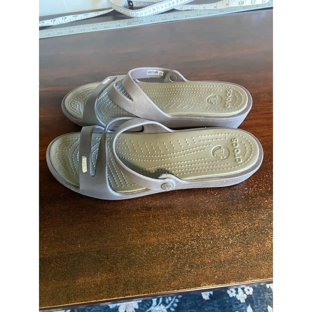 Crocs Brown Patricia Mini Wedge Sandal Strappy Comfort Lightweight Quick dry 10